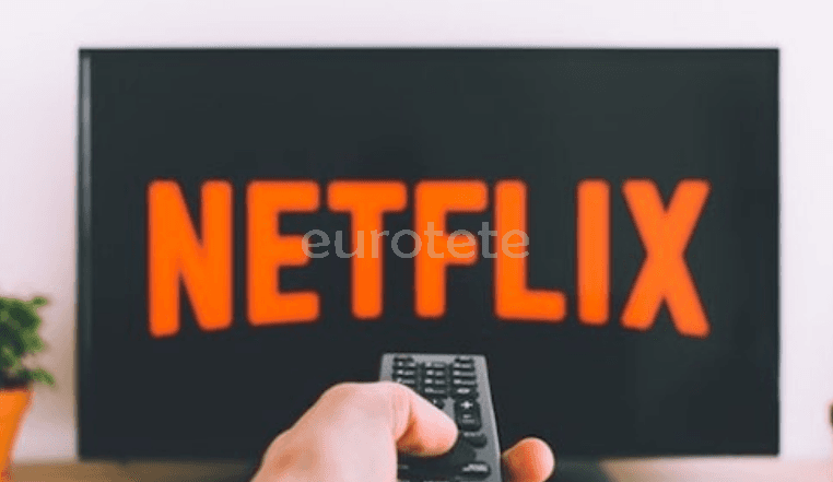 television-smart-tv-hitachi-24-pulgadas-wifi-netflix-12-voltios-autocaravana-1