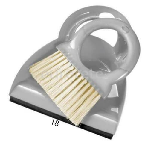 mini-brush-with-dustpan-cleaning-kem-ambiti-camper-motorhome-caravan